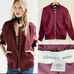 Silence + Noise Urban Outfitters Bomber Jacket Burgundy Trendy Casual